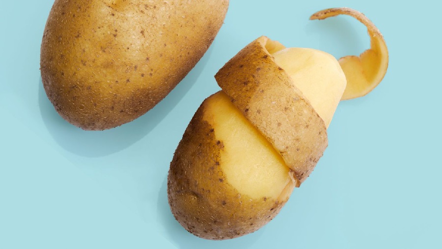 From Fiber To Potassium: The Six Ways Baked Potatoes Benefit Your Health